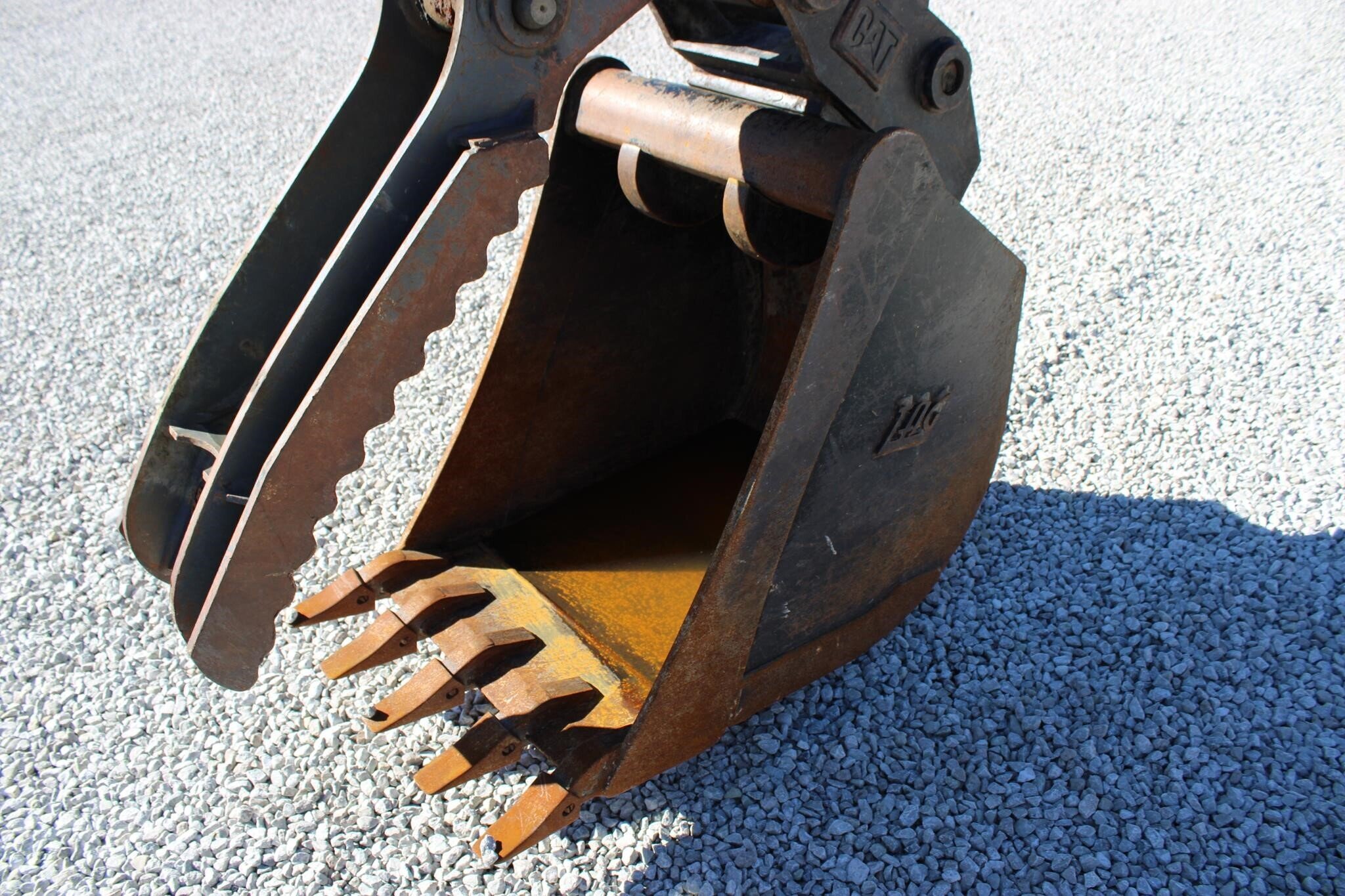 2020 Case CX80C thumbnail 9