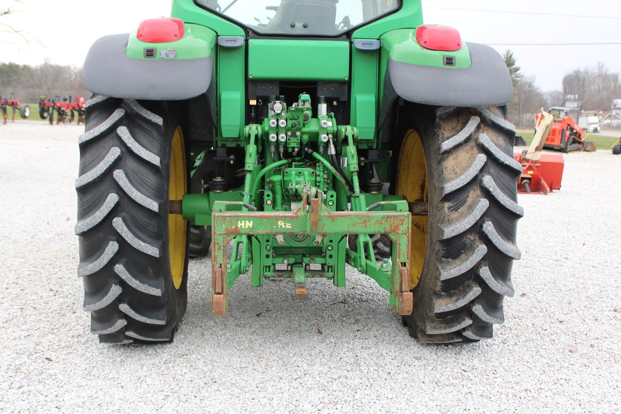 2006 John Deere 7220 thumbnail 3