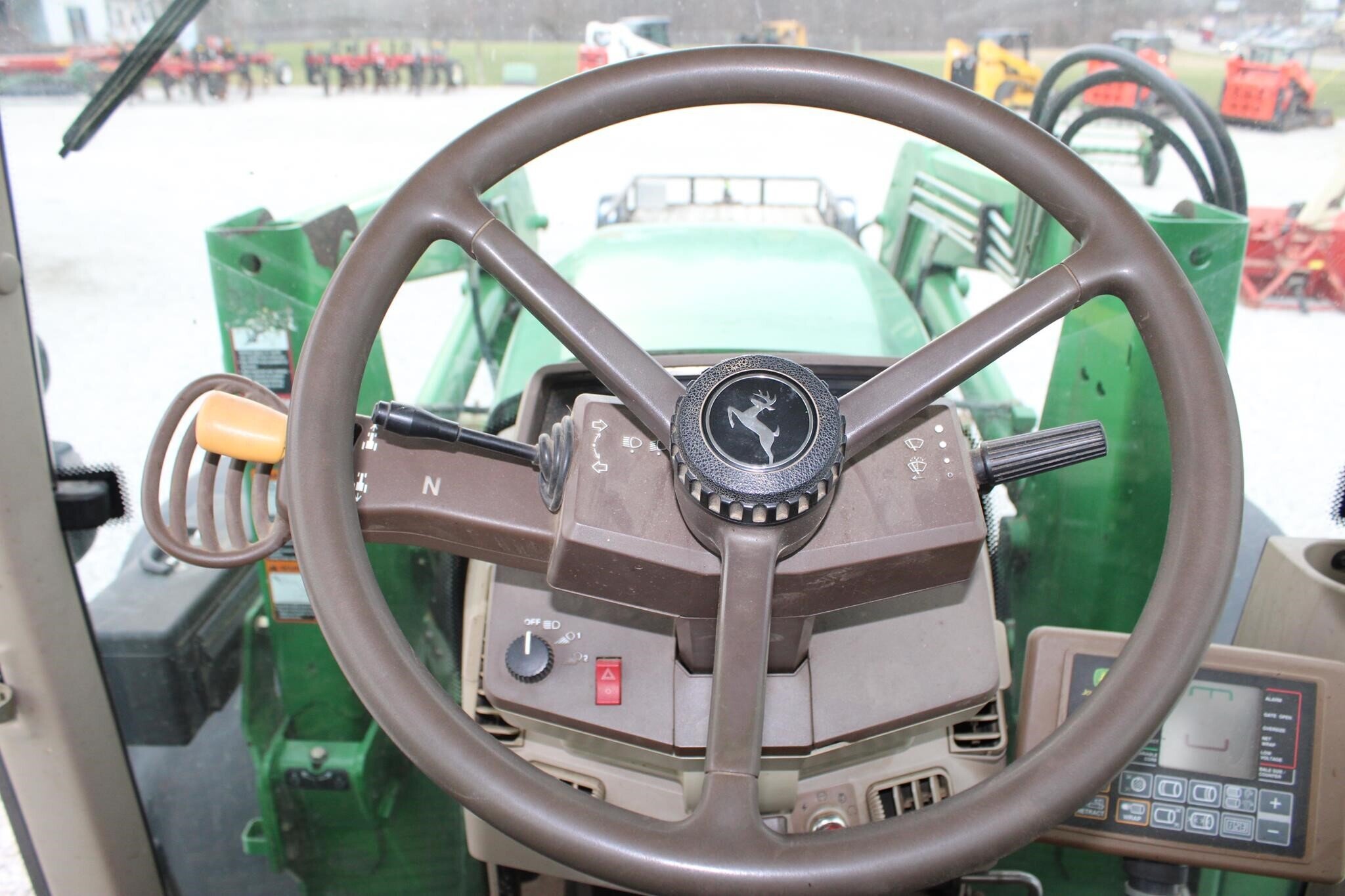 2006 John Deere 7220 thumbnail 9