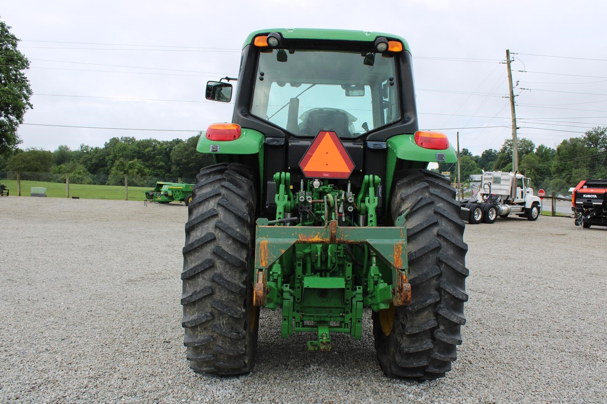 2009 John Deere 7330 thumbnail 4