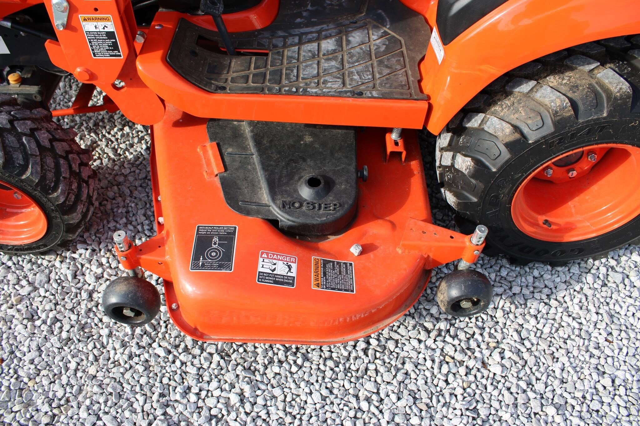 2022 Kubota BX2380 thumbnail 11