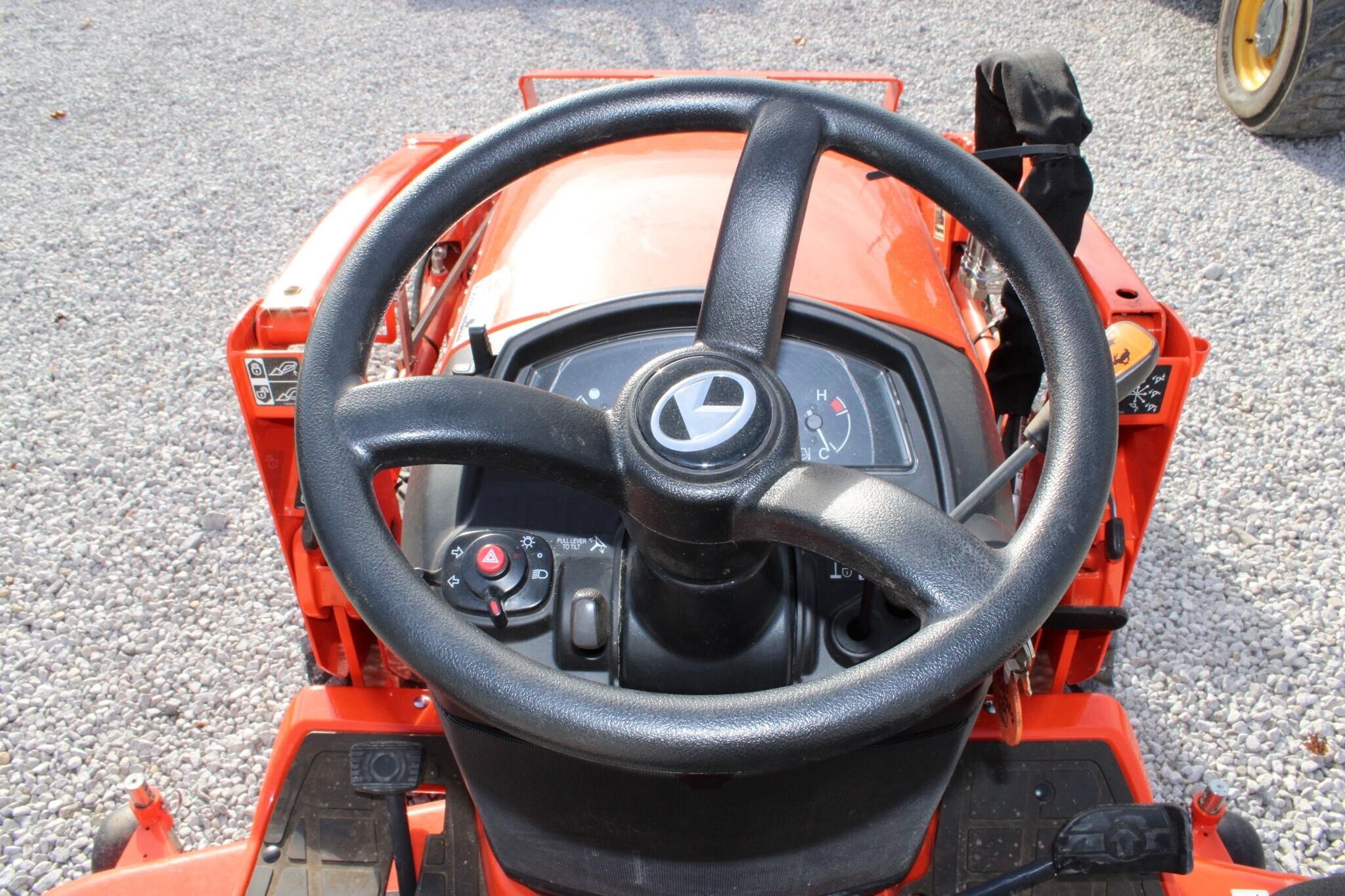 2022 Kubota BX2380 thumbnail 13