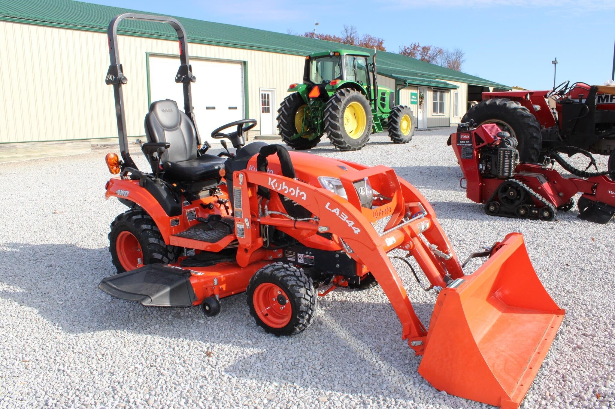 2022 Kubota BX2380 thumbnail 8