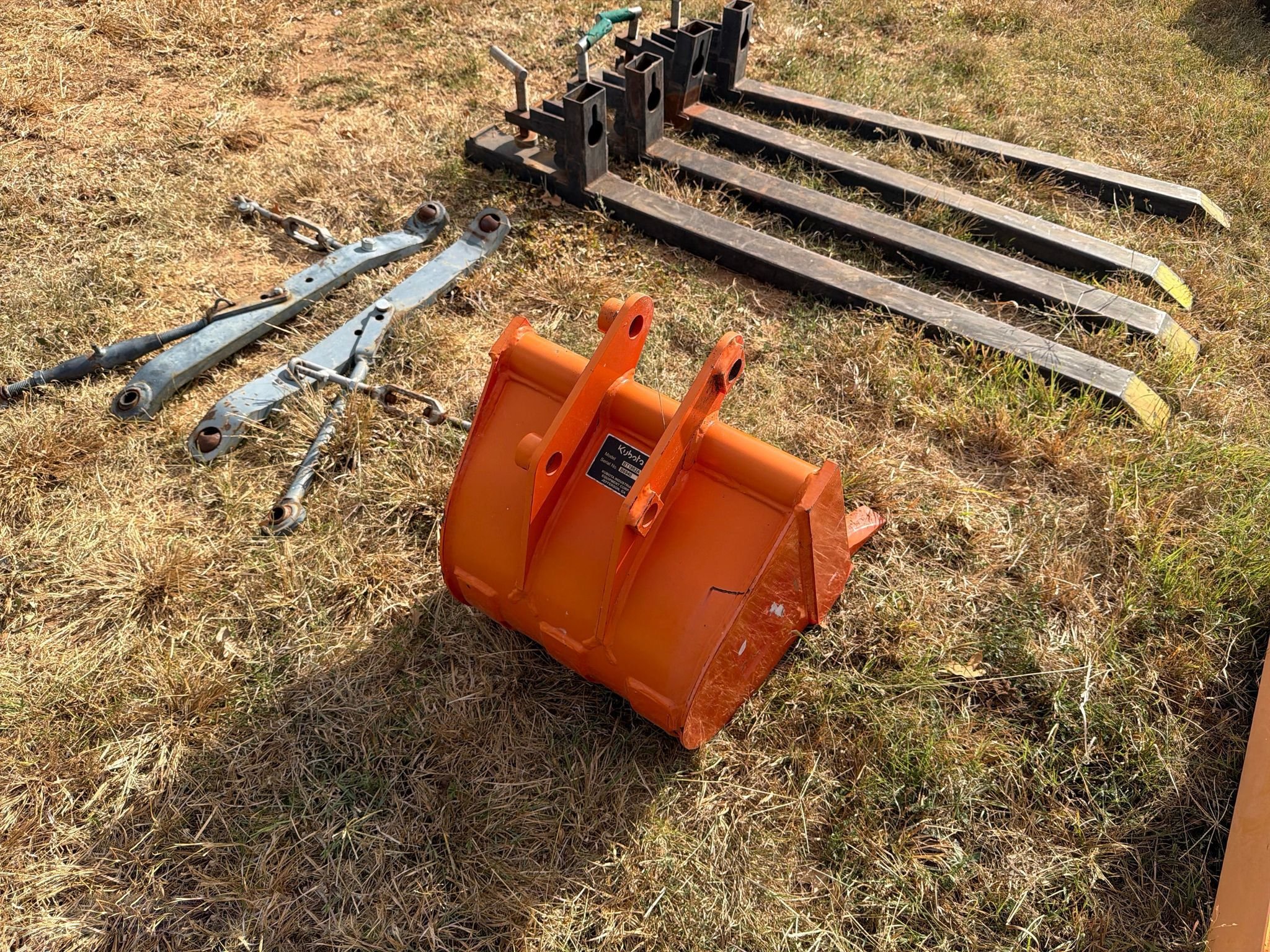 2021 Kubota L2501D MFWD thumbnail 8