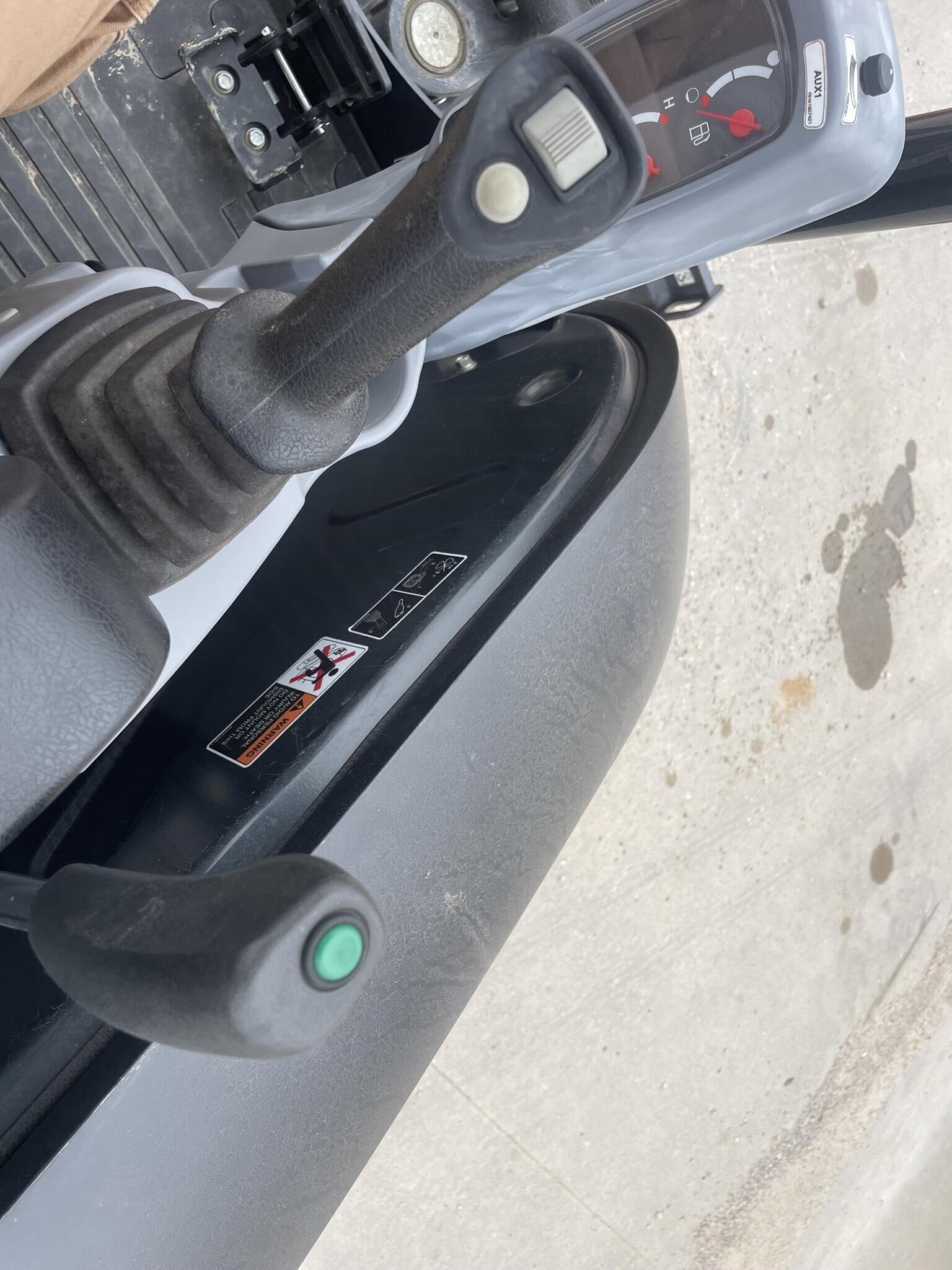 2023 Kubota U27-4 thumbnail 14