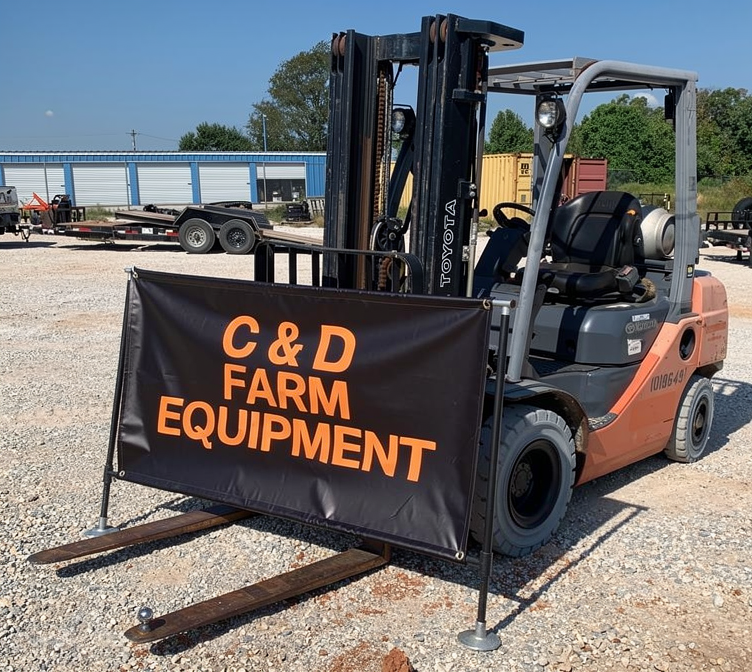 2014 Toyota 8FGU25 Forklift - Image 1